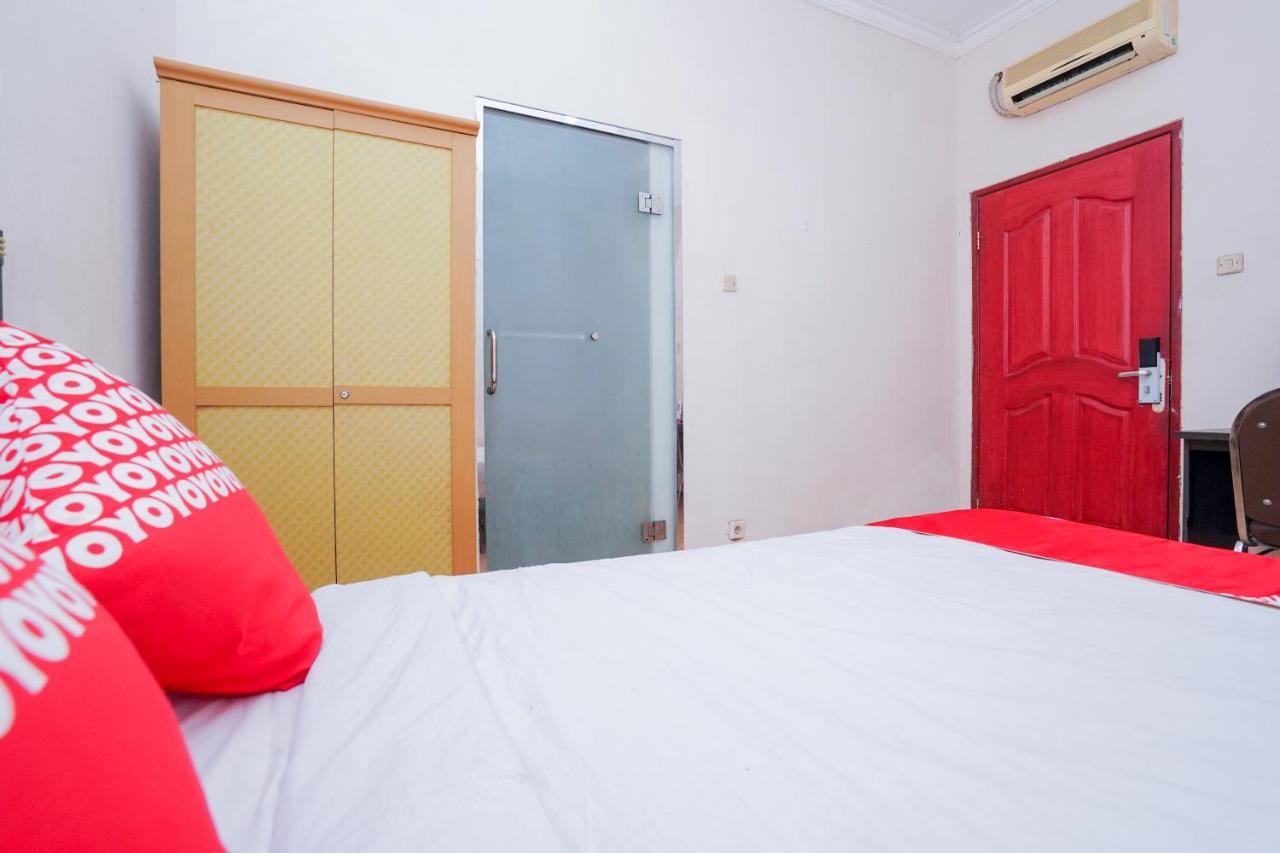 فندق Collection O 1112 Comfitel Siwalankerto Aa4 سورابايا المظهر الخارجي الصورة