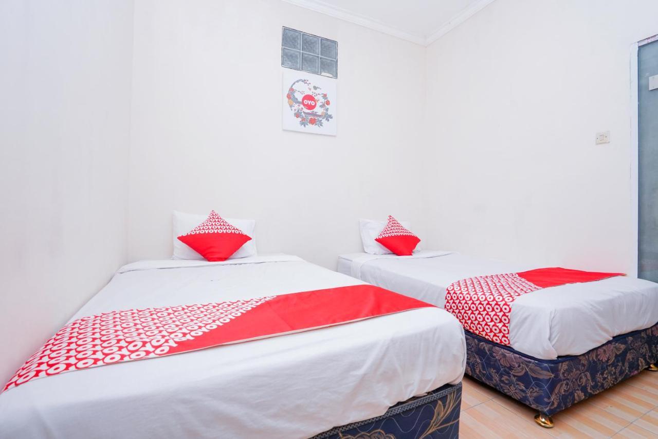 فندق Collection O 1112 Comfitel Siwalankerto Aa4 سورابايا المظهر الخارجي الصورة